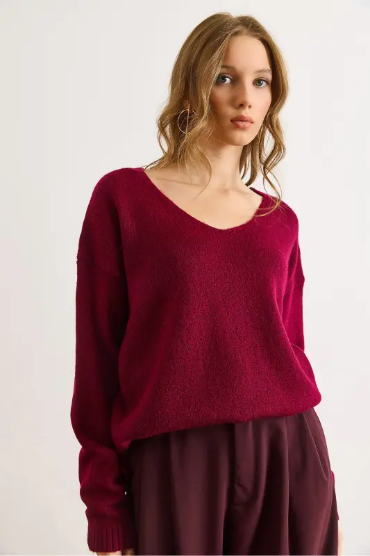 Kadın Bordo V Yaka Yumuşak Dokulu Triko Kazak KZK-19000598-Bordo - 5