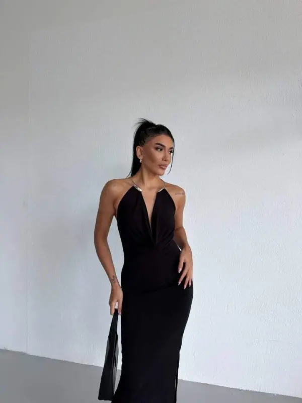 Kadın Boyun Aksesuarlı Halter Yaka Maxi Boy Sandy Kumaş Elbise - 6