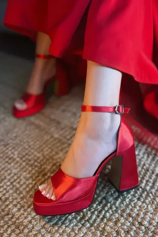 Kadın Bride Gelin Nikah Düğün Ayakkabısı Saten Kırmızı Platformlu Tek Bant Yüksek Topuklu Ayakkabı-kırmızı - 3