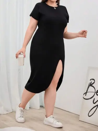 Kadın Büyük Beden Kısa Kollu Yanı Yırtmaçlı Bisiklet Yaka Viskon Elbise - BÜYÜKBEDENIZ (1)