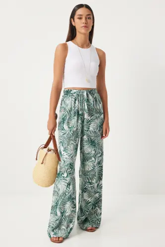 Kadın Çağla Yeşili Ekru Desenli Dökümlü Viskon Palazzo Pantolon EN00606-Çağla Yeşili Ekru - 3