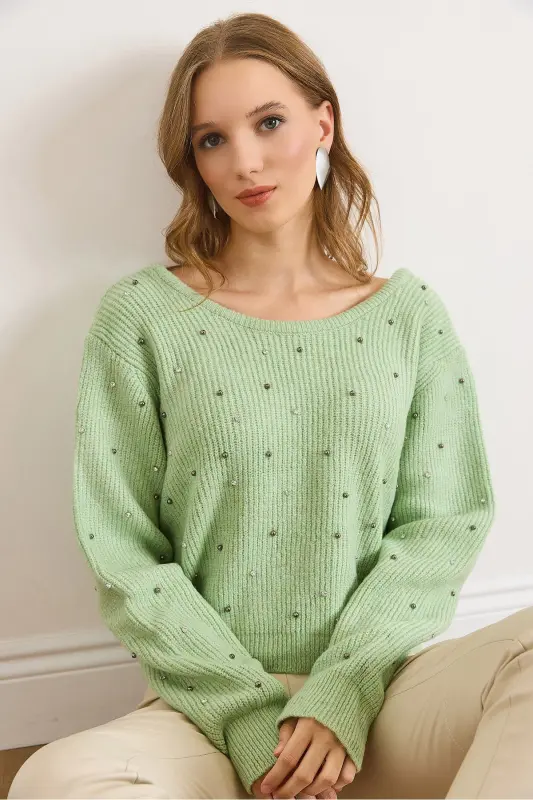 Kadın Çağla Yeşili Ön Arka Havuz Yaka İnci Taş Detaylı Triko Kazak KZK-19000879-Çağla Yeşili - OLALOOK