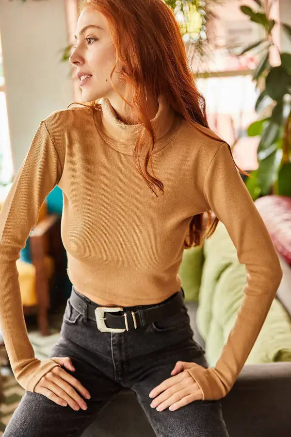 Kadın Camel Balıkçı Yaka Parmak Detaylı Likralı Crop Bluz BLZ-19001644-Camel - 1