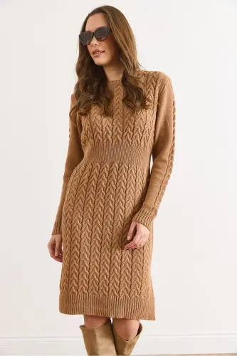 Kadın Camel Beli Bantlı Yırtmaçlı Saç Örgü Mini Elbise ELB-19002289-Camel 