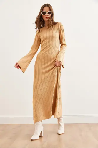 Kadın Camel Kendinden Kuşaklı İspanyol Kol Maxi Triko Elbise ELB-19002290 - Camel - 3