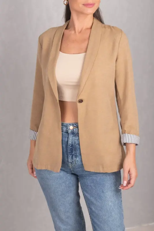 Kadın Camel Kol İçi Çizgili Tek Düğmeli Ceket ARM-22K001122-Camel - ARMONIKA