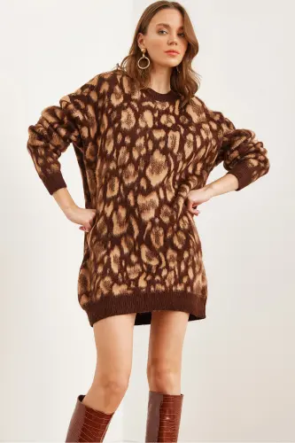 Kadın Camel Şardonlu Oversize Leopar Tunik Elbise ELB-19002298 - Camel - OLALOOK (1)