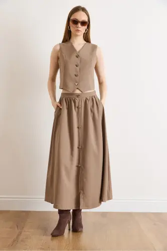 Kadın Camel Üst Astarlı Yelek Alt Düğmeli Kloş Etek Takım TKM-19000376-Camel - OLALOOK (1)