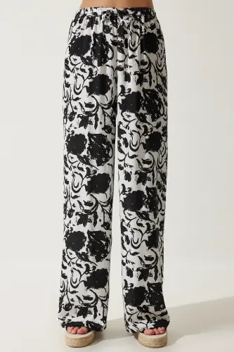 Kadın Canlı Beyaz Desenli Dökümlü Viskon Palazzo Pantolon EN00606-Canlı Beyaz - 4