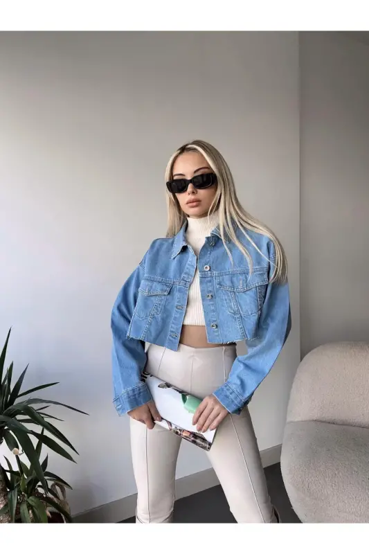 KADIN ÇİFT CEPLİ LAZER KESİM CROP DENİM CEKET ZYN-58394-MAVİ - 3