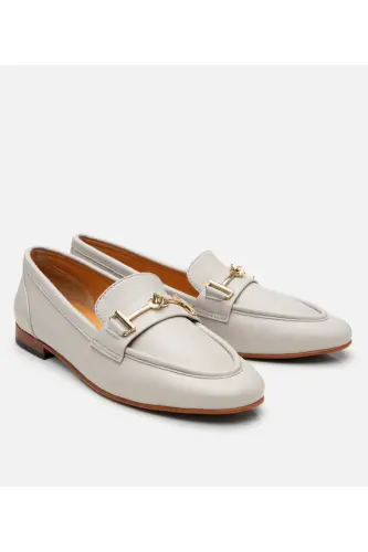 Kadın Deri Ekru Tokalı Klasik Loafer - KEMİK-ECRU - HOTIÇ (1)