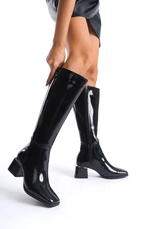 Kadın Diz Altı Rugan Siyah Topuklu Parlak Detaylı Fermuarlı Parlak Uzun Çizme-Parlak Siyah - 1