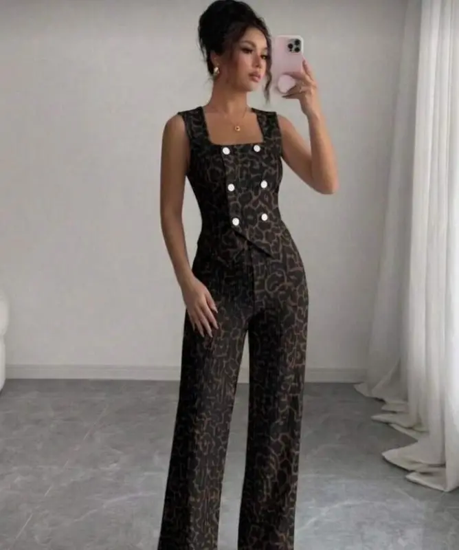 Kadın Düğmeli Bürümcük Kumaş Takım - BÜYÜKBEDENIZ