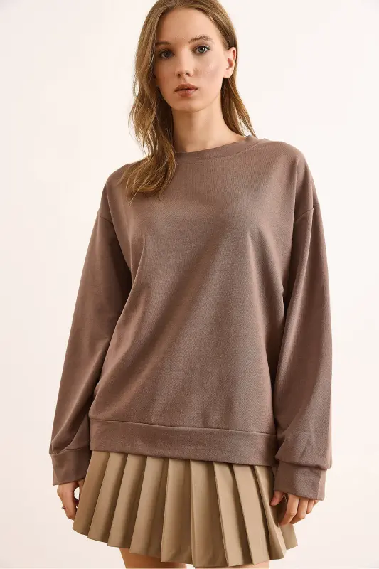 Kadın Düz Camel Basic Yumuşak Dokulu Salaş Sweatshirt SWT-19000457-Düz Camel - 2