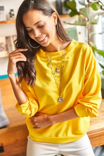 Kadın Düz Sarı Basic Yumuşak Dokulu Salaş Sweatshirt SWT-19000457-Düz Sarı - OLALOOK (1)