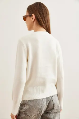 Kadın Ekru Bisiklet Yaka Yumuşak Dokulu Basic Triko Kazak KZK-19000845-Ekru - 6