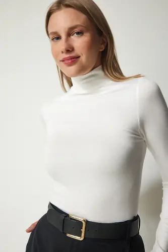 Kadın Ekru Dik Yaka Saran Esnek Örme Bluz UB00200-Ekru - 1