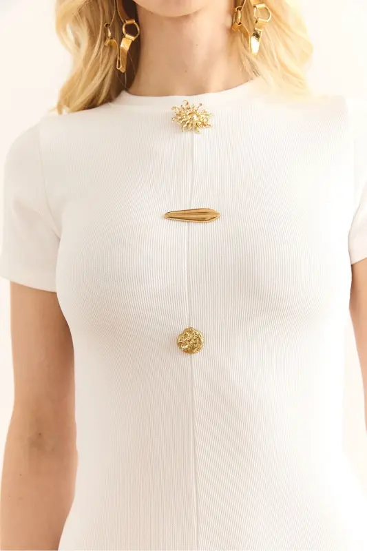 Kadın Ekru Düğme Aksesuarlı Yırtmaçlı İnce Fitilli Elbise ELB-19002390-Ekru - 6