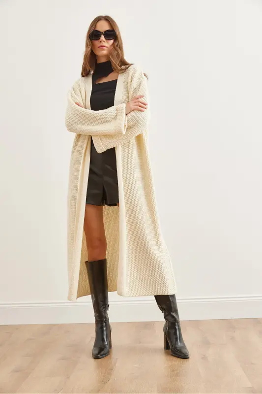 Kadın Ekru Manşeti Katlamalı Maxi Triko Hırka HRK-19000297-Ekru - 3