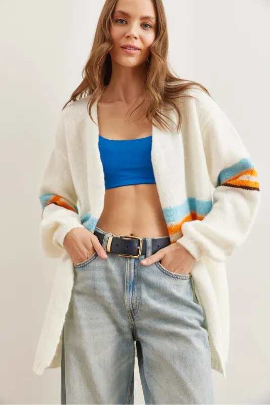 Kadın Ekru Renkli Şeritli Yumuşak Dokulu Triko Hırka HRK-19000299-Ekru - 2