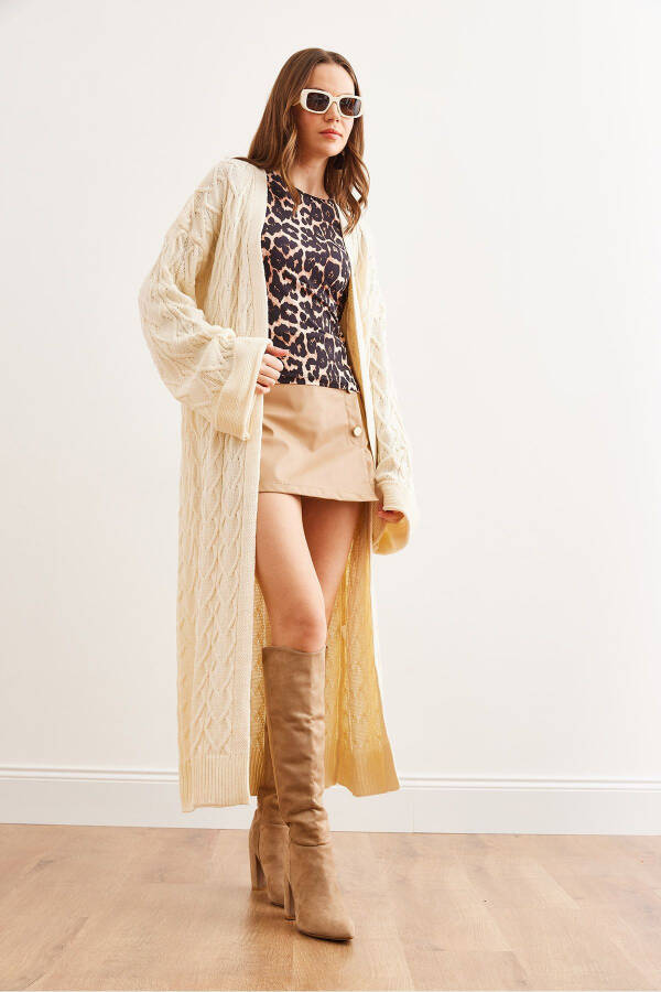 Kadın Ekru Saç Örgü Manşet Katlamalı Maxi Triko Hırka HRK-19000327-Ekru - 2