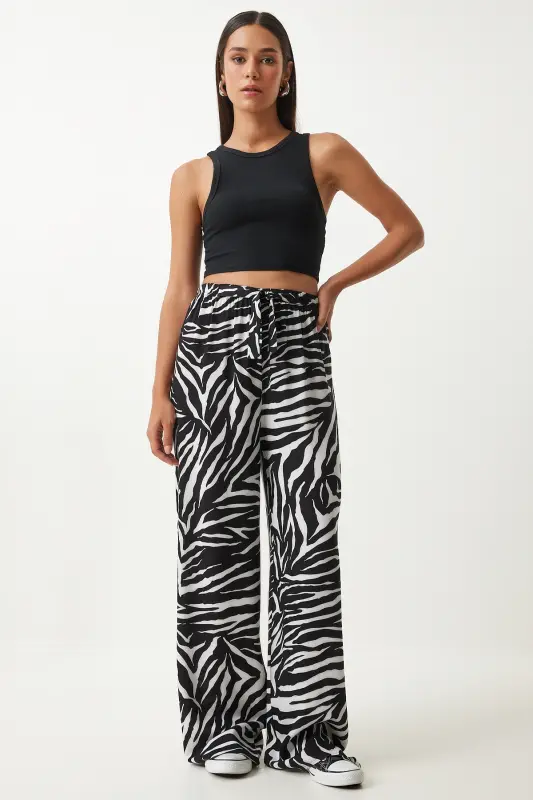 Kadın Ekru Siyah Desenli Dökümlü Viskon Palazzo Pantolon EN00606-Ekru Siyah - 3