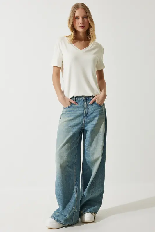 Kadın Ekru V Yaka Basic Viskon Örme T-Shirt EN00613-Beyaz - 4