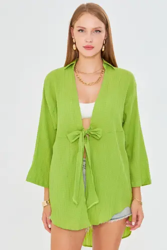 Kadın Fıstık Yeşili Kendinden Çizgili Önden Bağlamalı Kimono Gömlek ARM-24Y001101-Fıstık Yeşili - 3