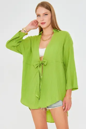 Kadın Fıstık Yeşili Kendinden Çizgili Önden Bağlamalı Kimono Gömlek ARM-24Y001101-Fıstık Yeşili - 4