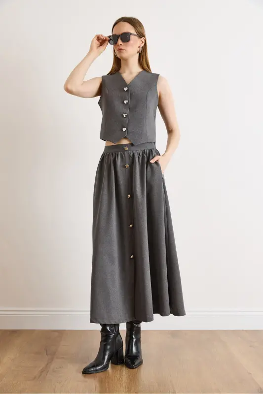 Kadın Füme Üst Astarlı Yelek Alt Düğmeli Kloş Etek Takım TKM-19000376-Füme - 2