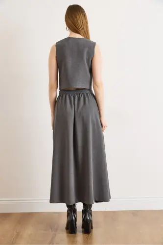 Kadın Füme Üst Astarlı Yelek Alt Düğmeli Kloş Etek Takım TKM-19000376-Füme - 6