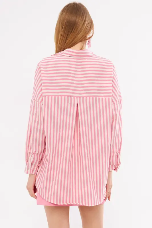 Kadın Fuşya Çizgili Uzun Kol Cep Detaylı Pileli Oversize Gömlek ARM-24Y001057-Fuşya - 5