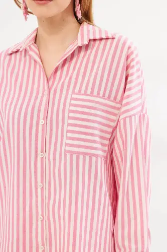 Kadın Fuşya Çizgili Uzun Kol Cep Detaylı Pileli Oversize Gömlek ARM-24Y001057-Fuşya - ARMONIKA (1)