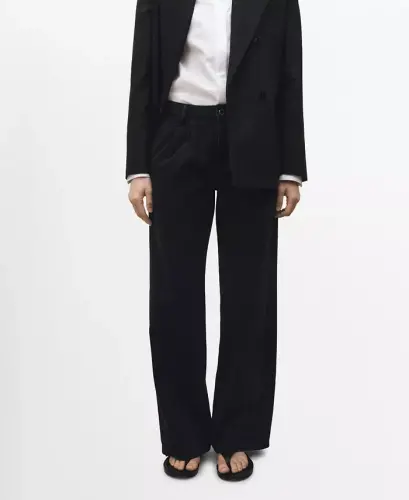 Women's Wide-Leg Pleated Jeans - Black Denim - 1