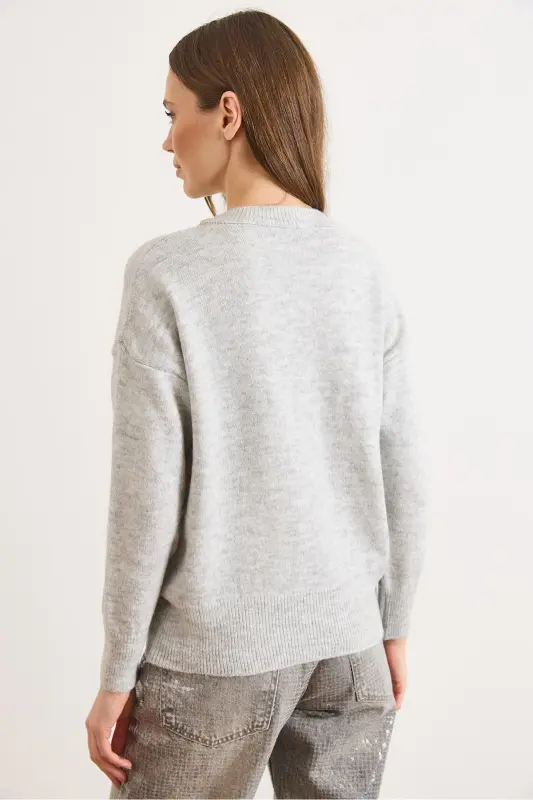 Kadın Gri Altı Oval Bisiklet Yaka Basic Triko Kazak KZK-19000914-Gri - 6