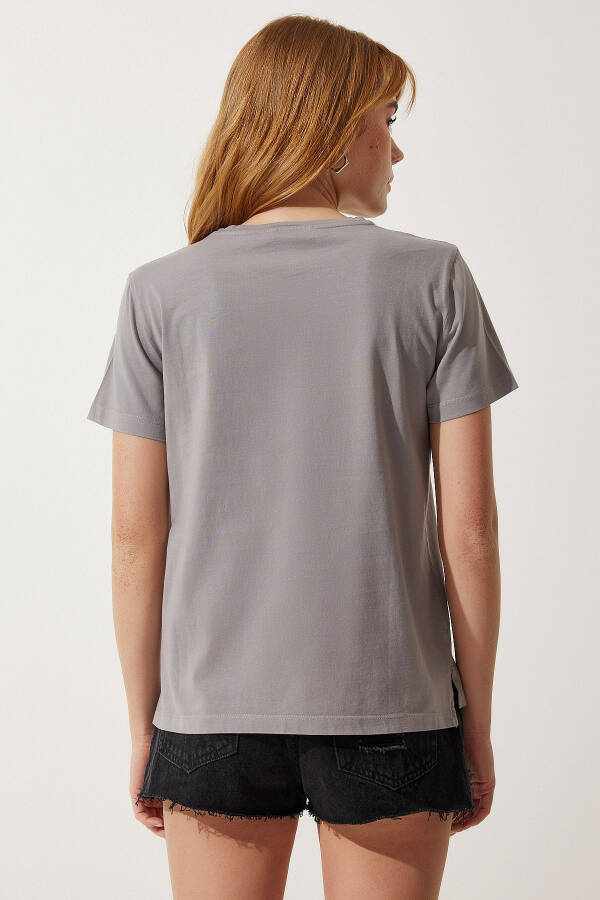 Kadın Gri Baskılı Örme T-Shirt WO00035 - 6