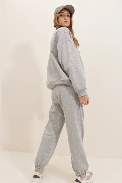 Kadın Gri Bisiklet Yaka Beli Ve Paçası Lastikli İki İplik Basic Eşofman Takımı ALC-507-669-001-GRİ - 12