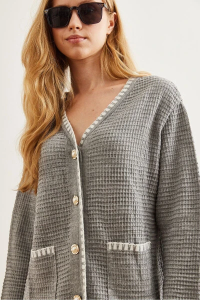 Kadın Gri Biye Detaylı Üst Hırka Alt Pantolon Triko Takım TKM-19000305-Gri - 6