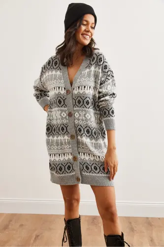 Kadın Gri Etnik Desenli Oversize Triko Hırka HRK-19000300-Gri - 3