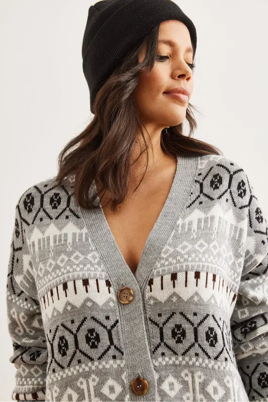 Kadın Gri Etnik Desenli Oversize Triko Hırka HRK-19000300-Gri - 4