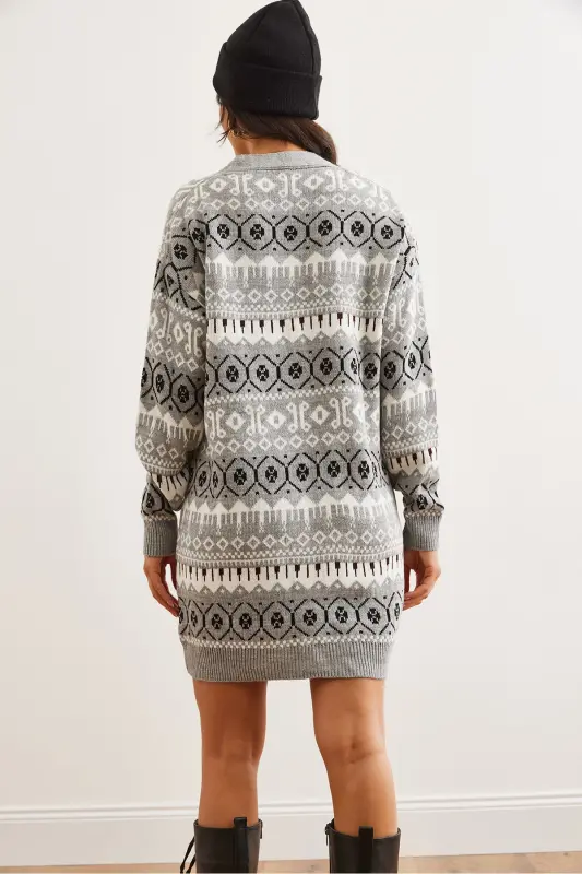 Kadın Gri Etnik Desenli Oversize Triko Hırka HRK-19000300 - Gri - 5