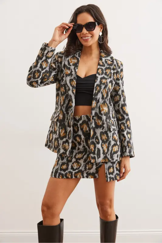 Kadın Gri Leopar Fleto Cepli Astarlı Kaşe Blazer Ceket CKT-19000403 - Gri Leopar - 2