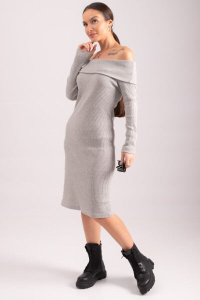 Kadın Gri Madonna Yaka Vücuda Oturan Fitilli Kaşkorse Elbise ARM-24K001070-Gri 