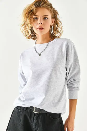 Kadın Gri Melanj Basic Yumuşak Dokulu Salaş Sweatshirt SWT-19000457-Gri Melanj - 6