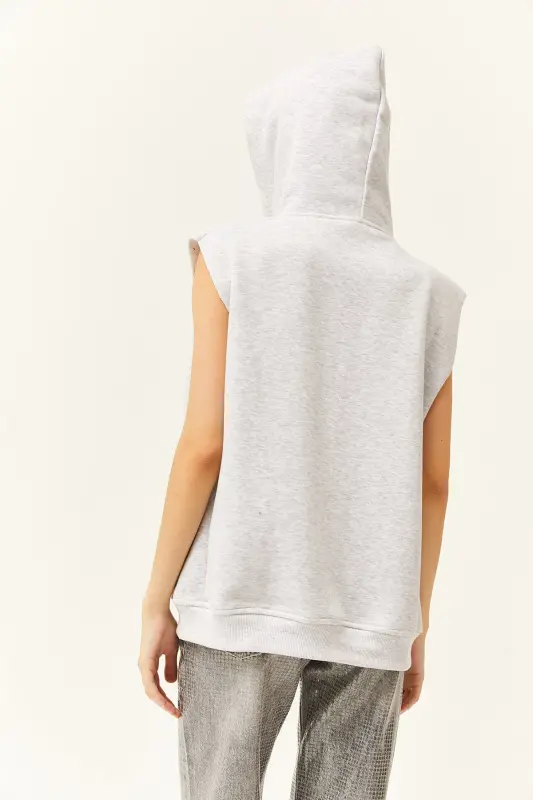 Kadın Gri Melanj Kanguru Cepli Kapüşonlu Şardonlu Oversize Yelek - Gri Melanj - 7