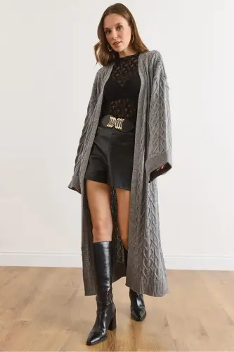 Kadın Gri Saç Örgü Manşet Katlamalı Maxi Triko Hırka HRK-19000327-Gri - 1