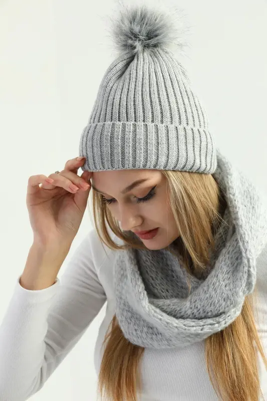 Kadın Gri Triko Ponponlu Bere Ve Örgü Boyunluk Set-Gri - 6