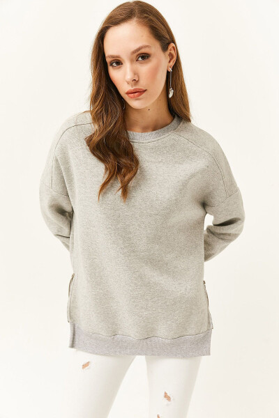 Kadın Gri Yanları Fermuar Detaylı İçi Polarlı Kalın Sweatshirt SWT-19000624-Gri - 3