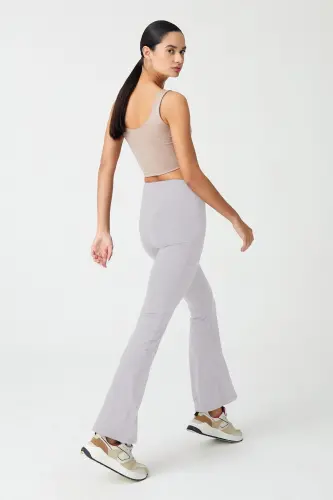 Kadın Gri Yüksek Bel Toparlayıcı Çift Cepli İspanyol Paça Tayt Bootcut - Gri - 5