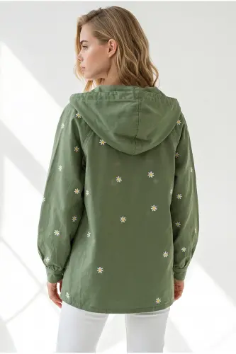 Kadın Haki Fermuarlı Cepli Kapüşonlu Nakış Detaylı Denim Ceket CKT-19000380 - Haki - 6